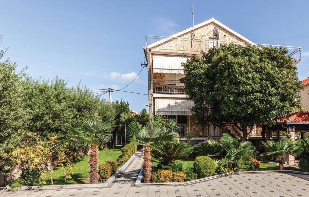 Apartments Robert Kaštela エクステリア 写真