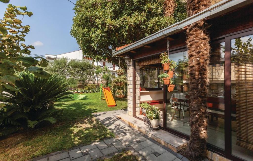 Apartments Robert Kaštela エクステリア 写真